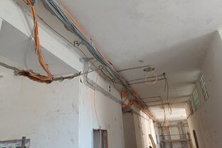 Zväčšiť fotografiu - Prebiehajúce práce v hlavnej budove