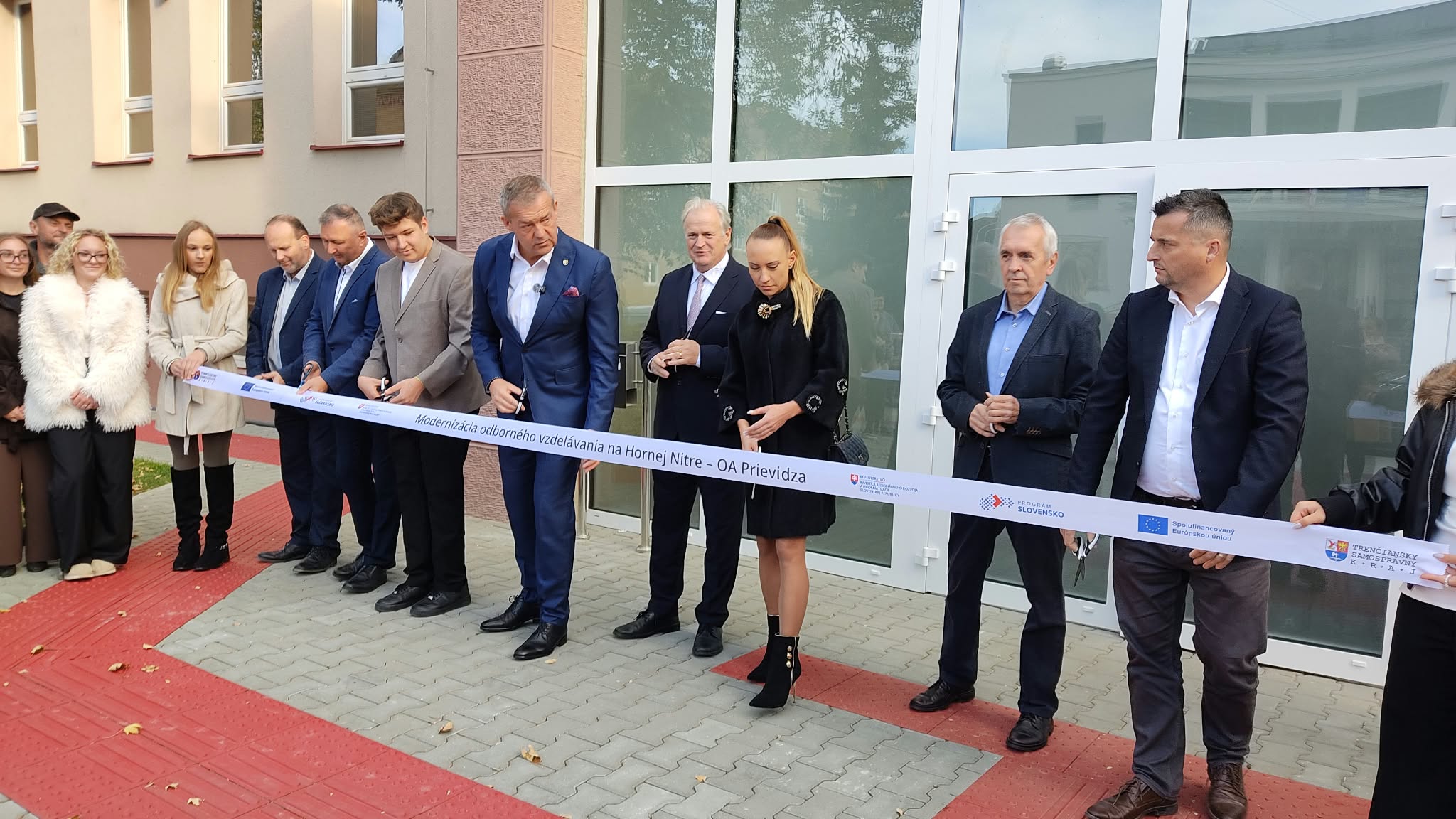 Slávnostné otvorenie zmodernizovanej budovy OA Prievidza