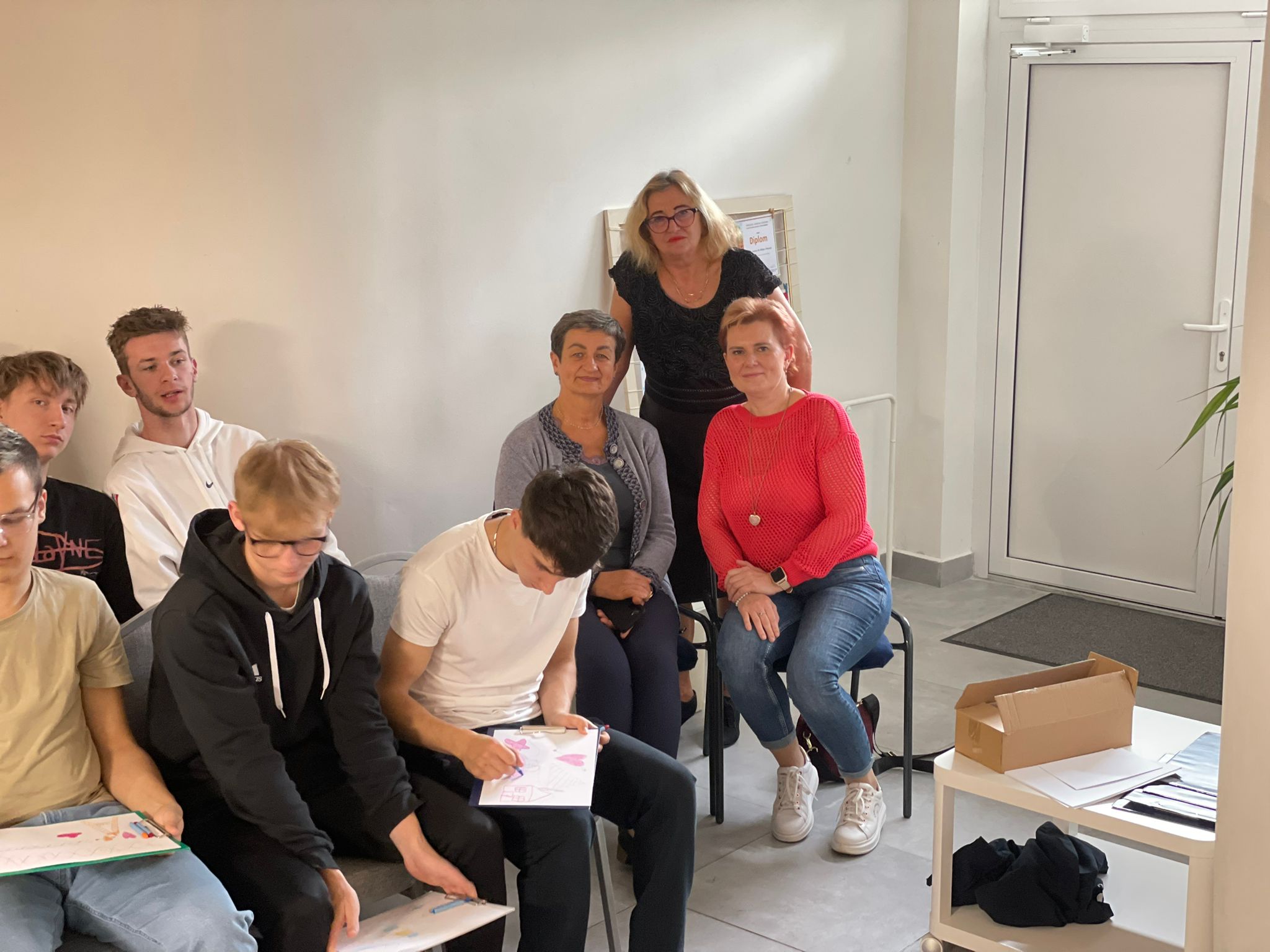 Beseda študentov Obchodnej akadémie ku knihe Luka Brase a jeho parížske denníky