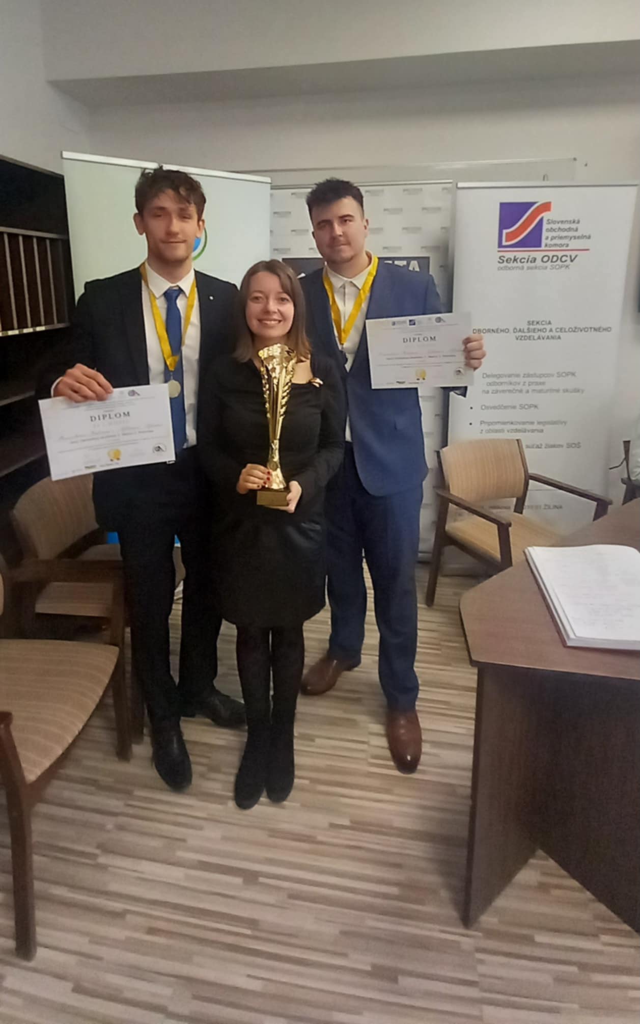 Zvíťazili sme v súťaži obchodných akadémií